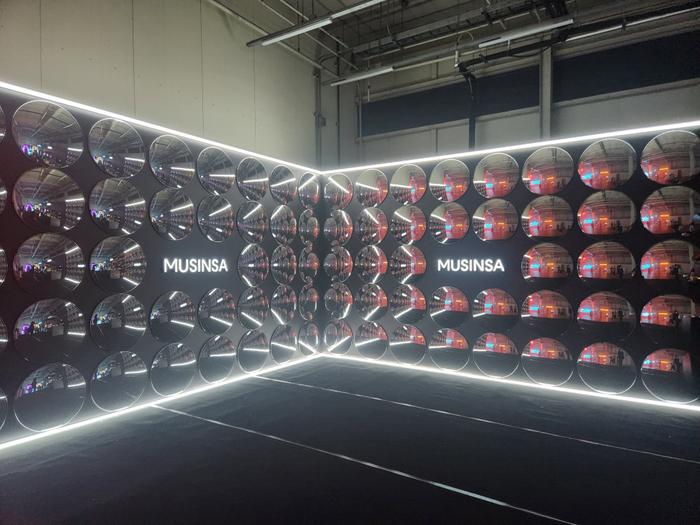 235149625_8gSfi1OB_2bdc6655848f29559eabc8035d287aac1558f19c.jpg 이미지크게보기