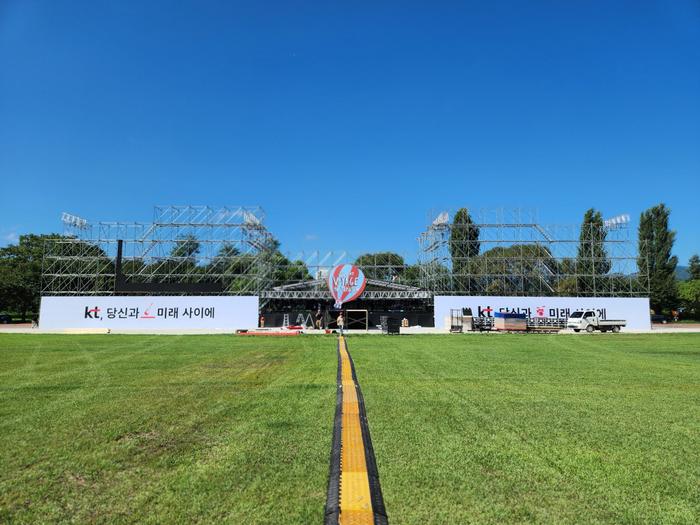 235149625_dTXznAht_bb9f47d9e089f0d6a869a10bcd6a56f50db5492d.jpg 이미지크게보기